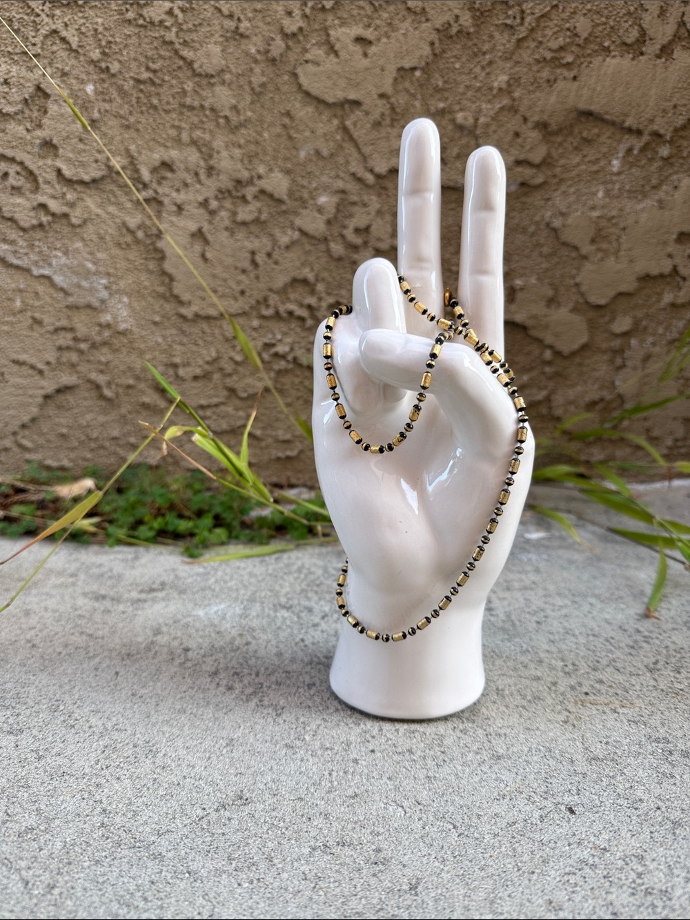 Vintage Black and Gold Beaded Necklace